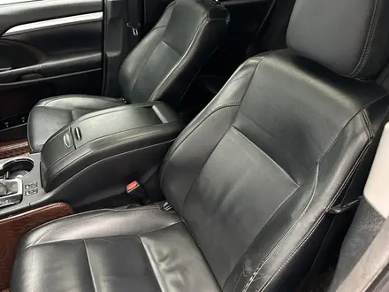 Toyota Highlander 2016 года за 15 900 000 тг. в Атырау – фото 10