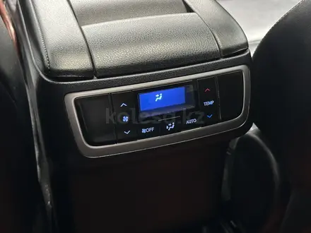 Toyota Highlander 2016 года за 15 900 000 тг. в Атырау – фото 5