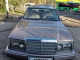 Mercedes-Benz E 280 1993 годаүшін2 400 000 тг. в Алматы