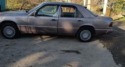 Mercedes-Benz E 280 1993 годаүшін2 400 000 тг. в Алматы – фото 3