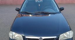 Mazda 323 2000 годаfor1 490 000 тг. в Караганда – фото 2