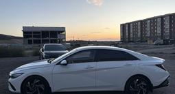 Hyundai Elantra 2024 года за 7 750 000 тг. в Караганда – фото 2