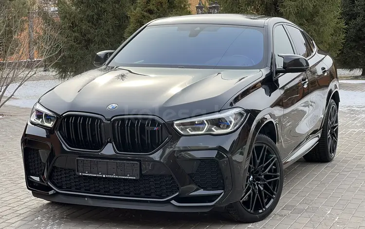 BMW X6 M 2021 годаfor61 500 000 тг. в Караганда