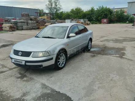 Volkswagen Passat 1998 года за 2 000 000 тг. в Астана – фото 2