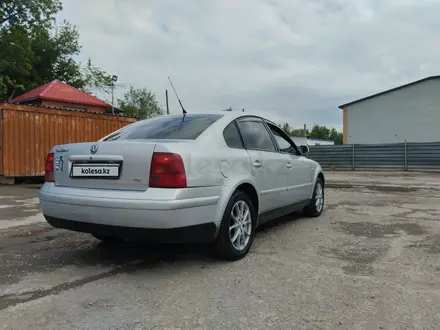 Volkswagen Passat 1998 года за 2 000 000 тг. в Астана – фото 6