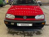 Volkswagen Golf 1993 годаfor1 300 000 тг. в Алматы