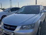 Hyundai Sonata 2005 годаfor3 950 000 тг. в Шымкент – фото 2