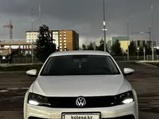 Volkswagen Jetta, 2015