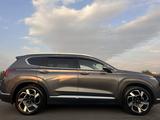 Hyundai Santa Fe 2022 года за 17 500 000 тг. в Алматы – фото 4