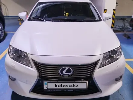 Lexus ES 300h 2013 года за 12 000 000 тг. в Астана – фото 18