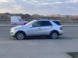Mercedes-Benz ML 350 2005 года за 5 900 000 тг. в Актобе – фото 2