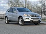 Mercedes-Benz ML 350 2005 года за 5 900 000 тг. в Актобе – фото 4
