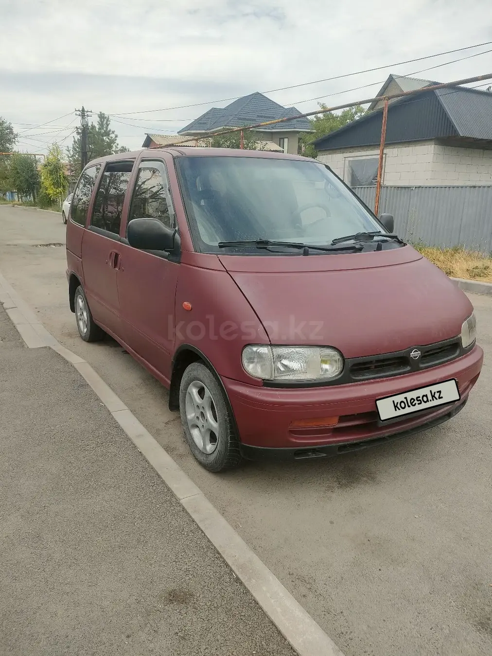Nissan Serena, 1993