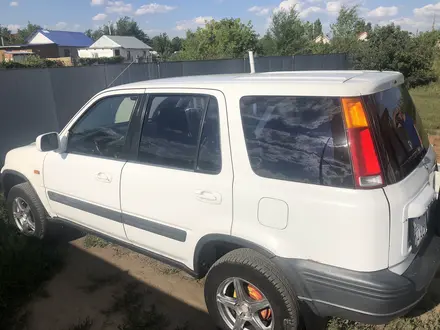 Honda CR-V 1999 года за 2 700 000 тг. в Актобе – фото 5