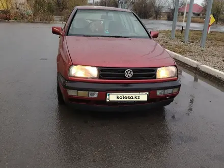 Volkswagen Vento 1994 года за 1 550 000 тг. в Караганда – фото 4