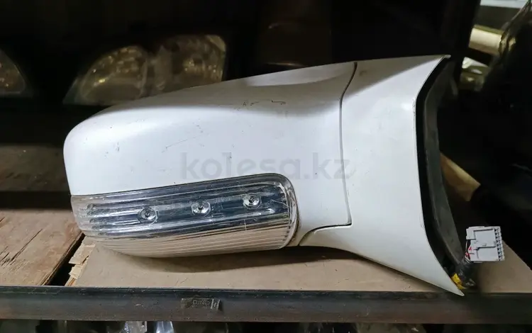 Зеркало правое боковоеүшін25 000 тг. в Алматы