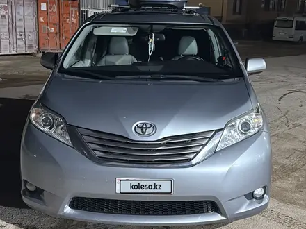Toyota Sienna 2016 года за 8 700 000 тг. в Актау – фото 3