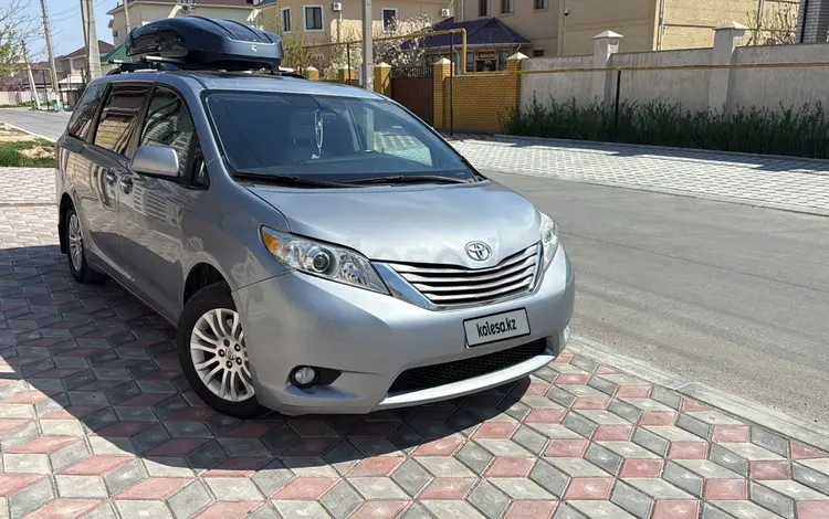 Toyota Sienna 2016 года за 8 900 000 тг. в Актау