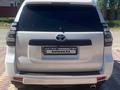 Toyota Land Cruiser Prado 2023 года за 28 200 000 тг. в Актобе – фото 2