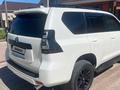 Toyota Land Cruiser Prado 2023 года за 28 200 000 тг. в Актобе – фото 6