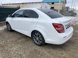 Chevrolet Aveo 2018 годаүшін4 100 000 тг. в Атырау – фото 2