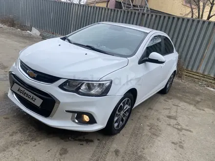 Chevrolet Aveo 2018 года за 4 100 000 тг. в Атырау – фото 3