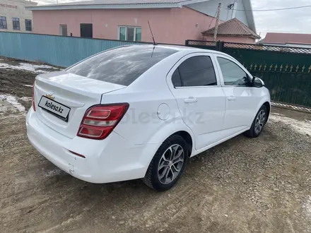 Chevrolet Aveo 2018 года за 4 100 000 тг. в Атырау – фото 7