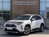 Toyota RAV4 2021 года за 15 590 000 тг. в Актау