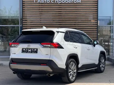 Toyota RAV4 2021 года за 15 590 000 тг. в Актау – фото 18