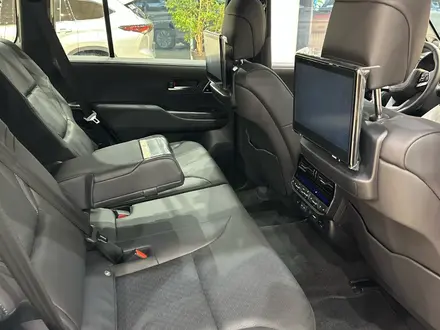 Toyota Land Cruiser Premium+ 2025 года за 72 090 000 тг. в Алматы – фото 6