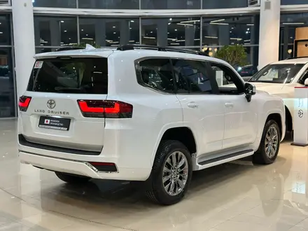 Toyota Land Cruiser Premium+ 2025 года за 72 090 000 тг. в Алматы – фото 9