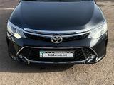 Toyota Camry 2015 года за 13 000 000 тг. в Караганда