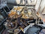 Двигатель 272 коленвал. Головка за 2 000 тг. в Алматы – фото 2