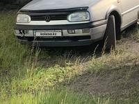 Volkswagen Golf 1994 годаүшін2 300 000 тг. в Караганда