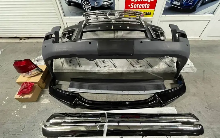 Бампер передний на Lexus LX570 за 50 000 тг. в Алматы