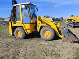 Komatsu  WB98A 1997 годаүшін5 999 999 тг. в Кокшетау – фото 5