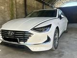 Hyundai Sonata 2022 года за 10 500 000 тг. в Шымкент – фото 2