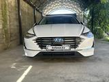 Hyundai Sonata 2022 года за 10 500 000 тг. в Шымкент