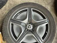 AMG оригинал Mercedes R20 за 690 000 тг. в Астана