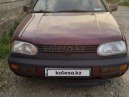 Volkswagen Golf 1994 года за 1 700 000 тг. в Алматы – фото 2