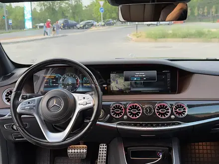 Mercedes-Benz S 450 2018 года за 28 000 000 тг. в Алматы – фото 3