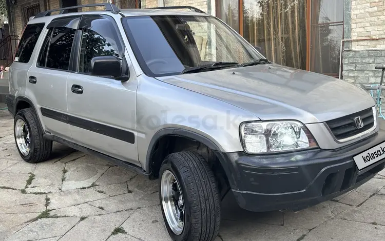 Honda CR-V 1996 годаүшін2 900 000 тг. в Алматы
