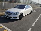 Mercedes-Benz S 500 2008 годаүшін9 000 000 тг. в Алматы