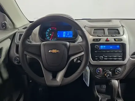 Chevrolet Cobalt 2022 года за 5 720 000 тг. в Алматы – фото 13