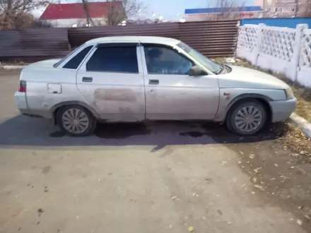 ВАЗ (Lada) 2110 2002 года за 700 000 тг. в Уральск – фото 2