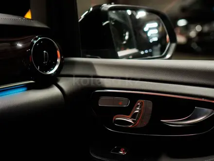 Mercedes-Benz V 300 2022 года за 75 000 000 тг. в Астана – фото 40
