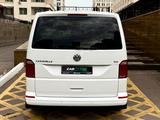 Volkswagen Caravelle 2016 года за 16 490 000 тг. в Астана – фото 5
