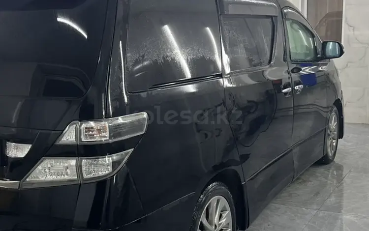 Toyota Vellfire 2010 годаfor6 400 000 тг. в Актау