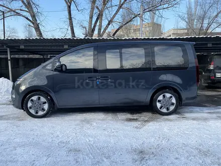 Hyundai Staria 2022 года за 22 000 000 тг. в Алматы – фото 23