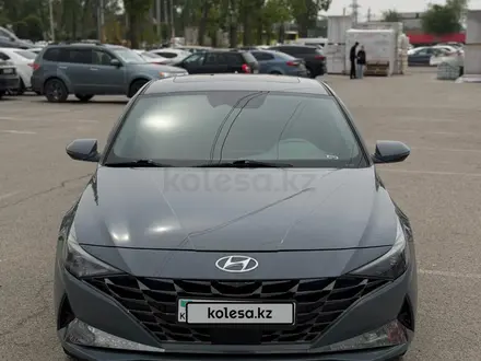Hyundai Elantra 2021 года за 7 500 000 тг. в Алматы – фото 4